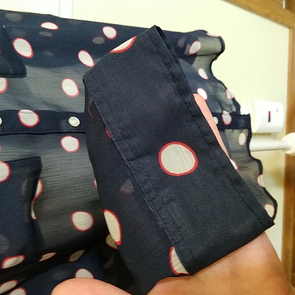 Hollister Sheer Polka Dot Blouse - Picture 7 of 9